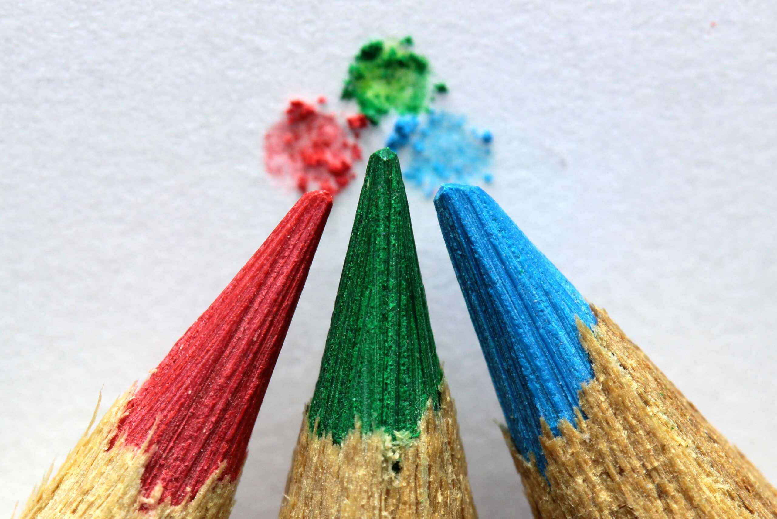 brand-elements-structure-color-pencils